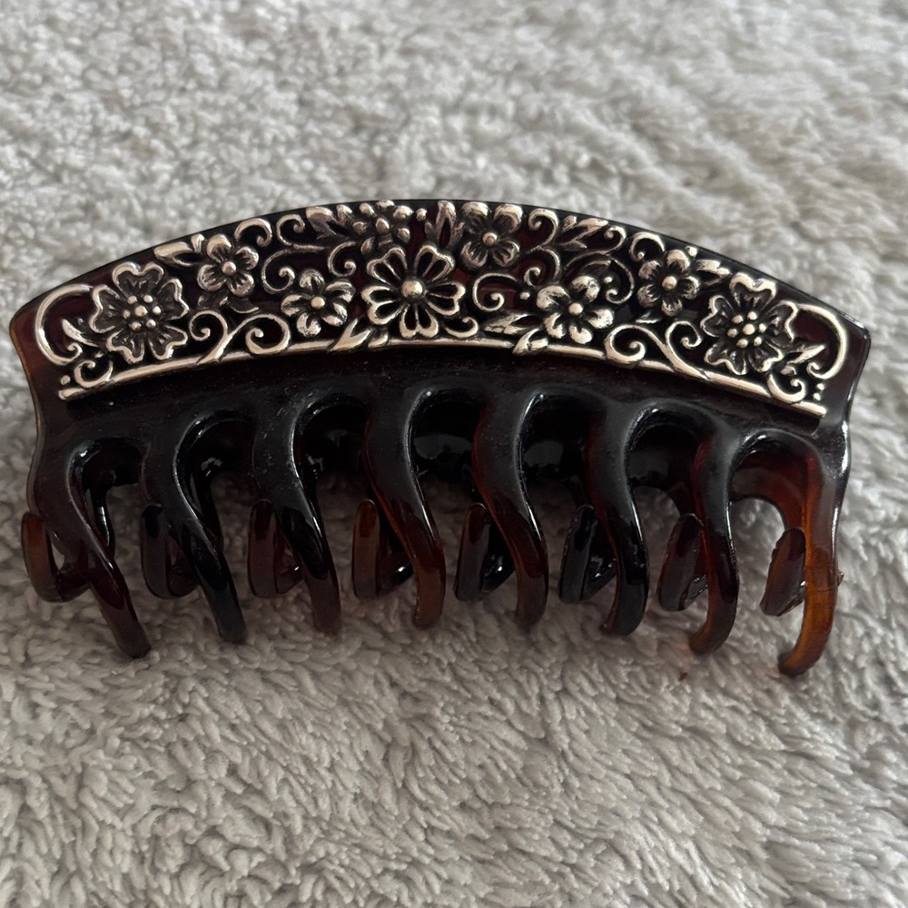 Brighton Floral Hair Clip in Black and Brown